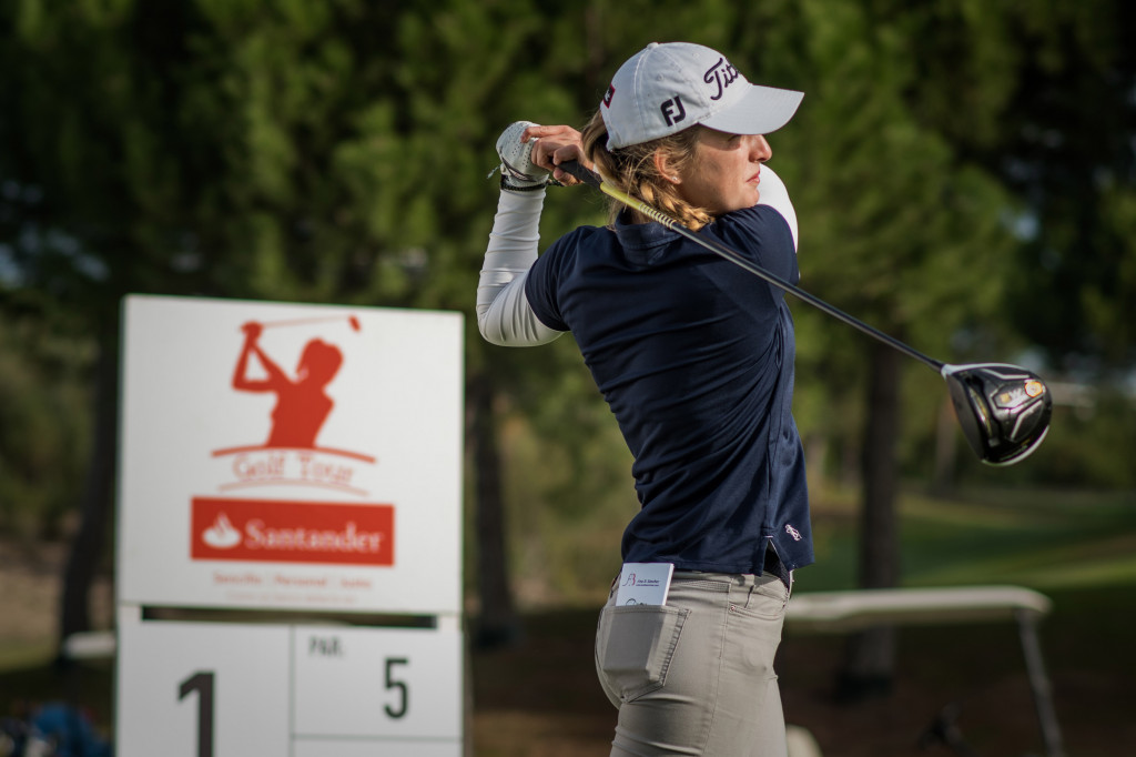 Luna Sobrón juega la Final del Santander Golf Tour 2017
