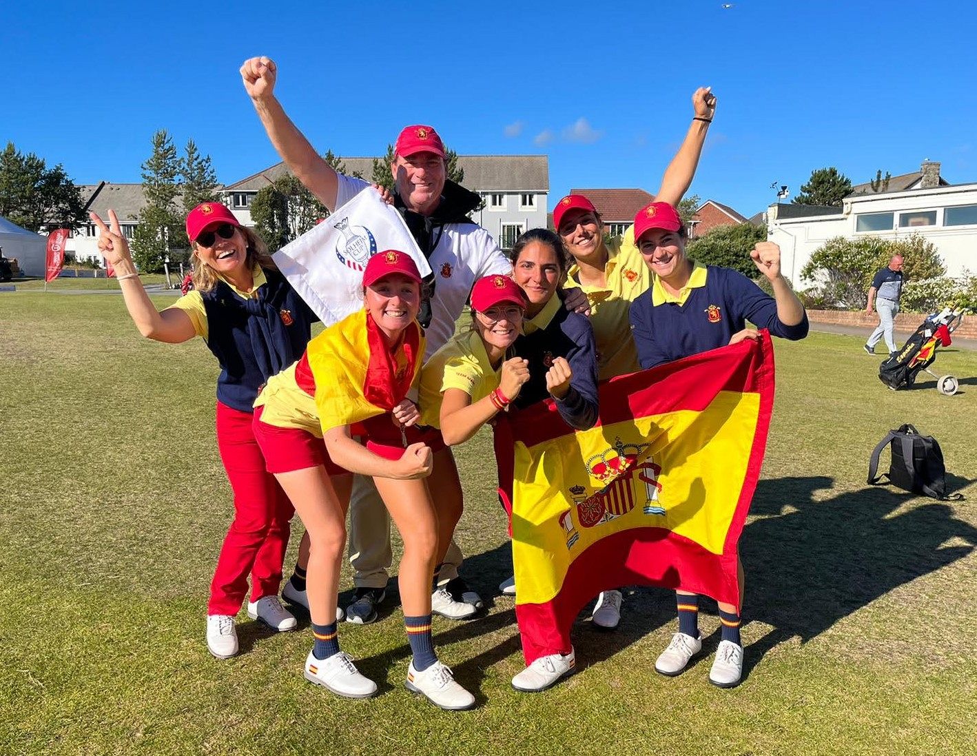 Lucía López contribuye a la cuarta medalla de bronce en el Europeo Absoluto Femenino por Equipos