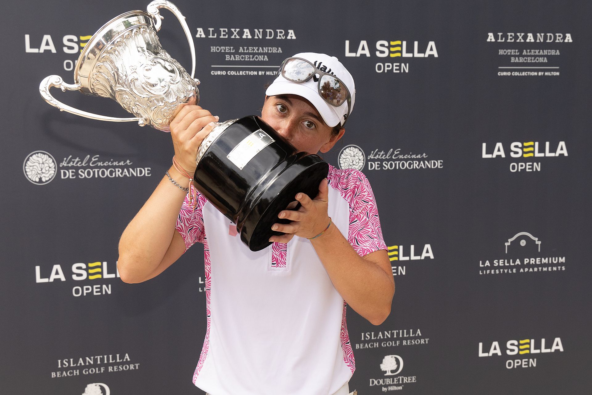 Nuria Iturrioz estrena el palmarés de La Sella Open