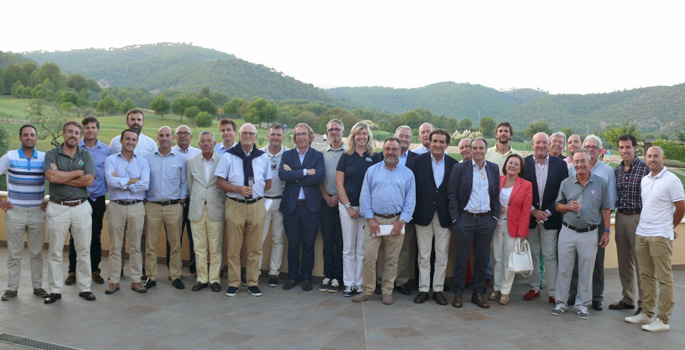 Presentación de la Asamblea y Junta Directiva