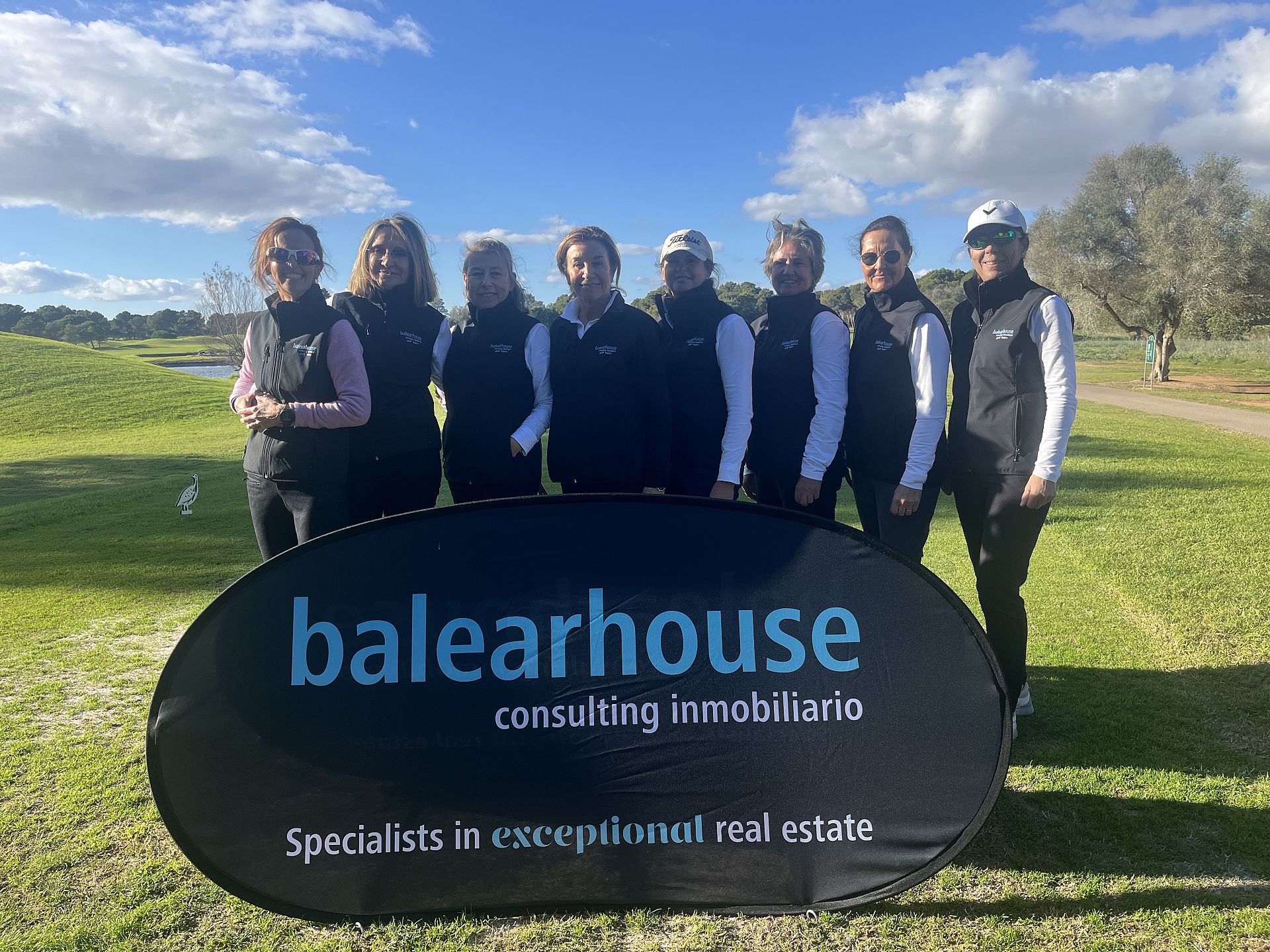 Balearhouse Ladies y Sa Roqueta & Ancora Publicitat Team, ganadores de la 2ª prueba New Corporate