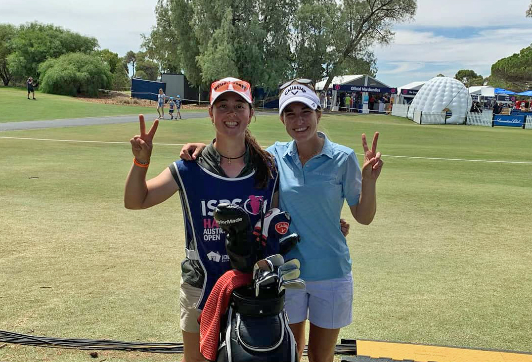 Nuria Iturrioz y Luna Sobrón presentes en el Windsor Golf Classic