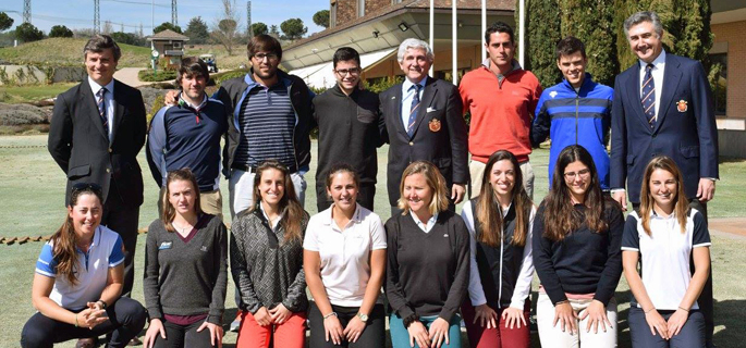 Toni Ferrer, Nuria Iturrios y Luna Sobrón en el Pro Spain Team 2017