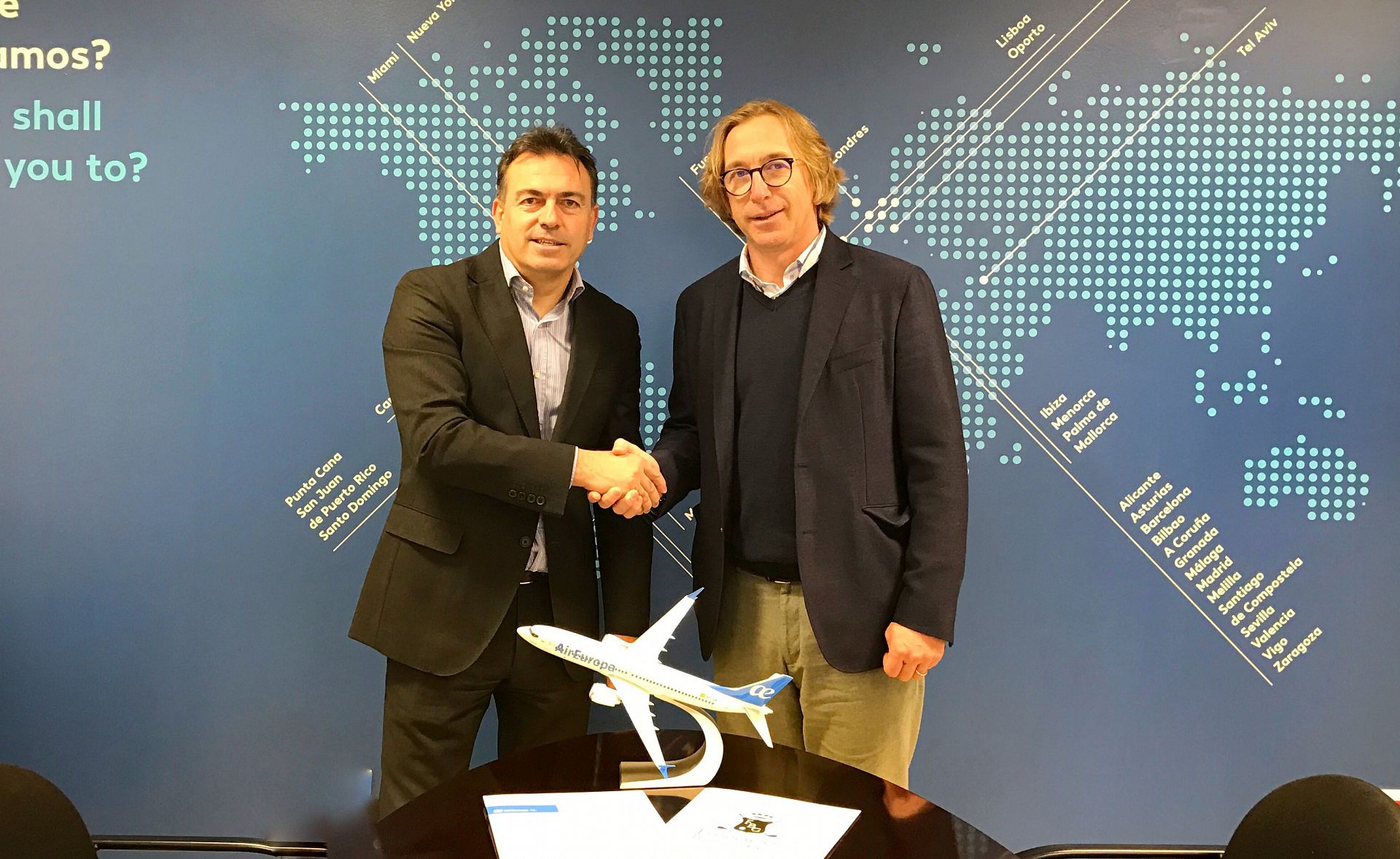 Air Europa renueva como colaborador de la Federación