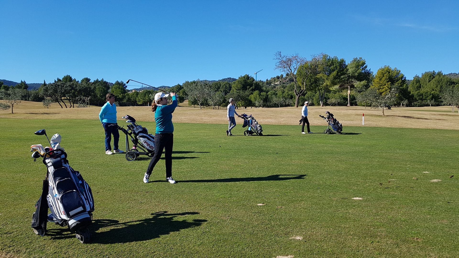 Jugar al golf contribuye de manera importante a mejorar nuestra salud