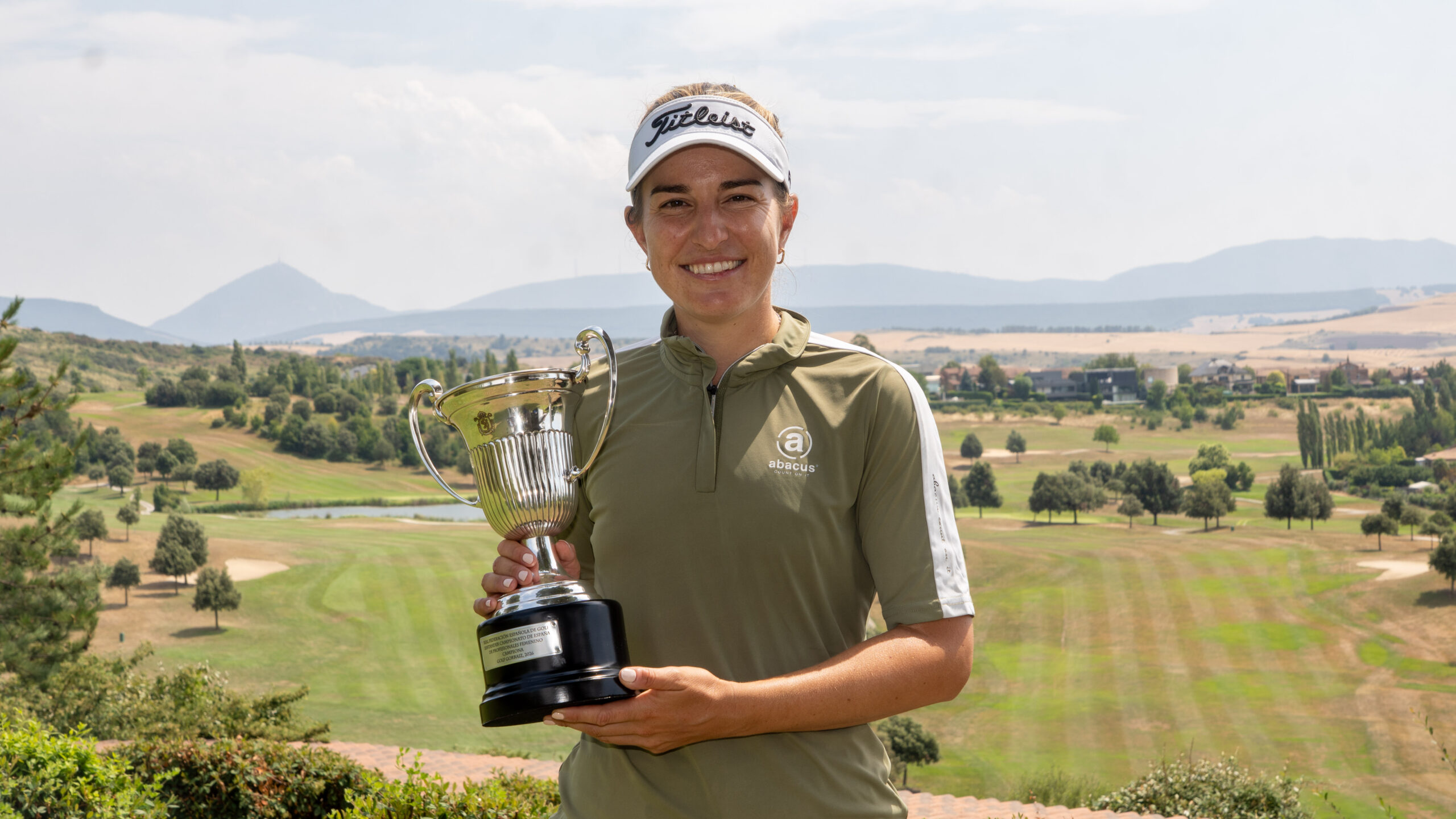 Luna Sobrón, Campeona de España de Profesionales